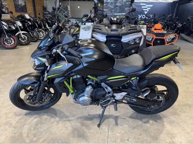 KAWASAKI Z650 A2