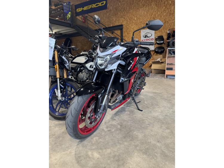 SUZUKI GSX-S 750